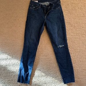 NWOT Gap Universal Jegging size 10/30R midrise